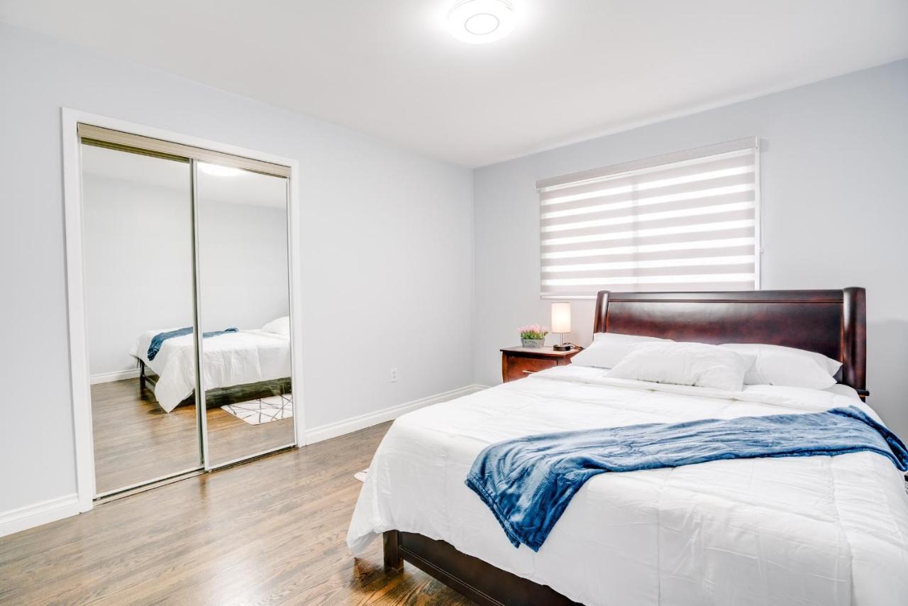 Furnished Family Home Near Toronto - Great Location Game Room - Backyard - Parking & Self Checkin Pickering Eksteriør billede
